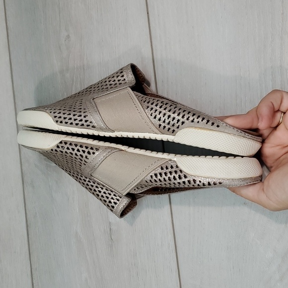 Frye Womens Melanie Perf Leather Loafer Mules shoes sz 6.5M - Picture 10 of 13